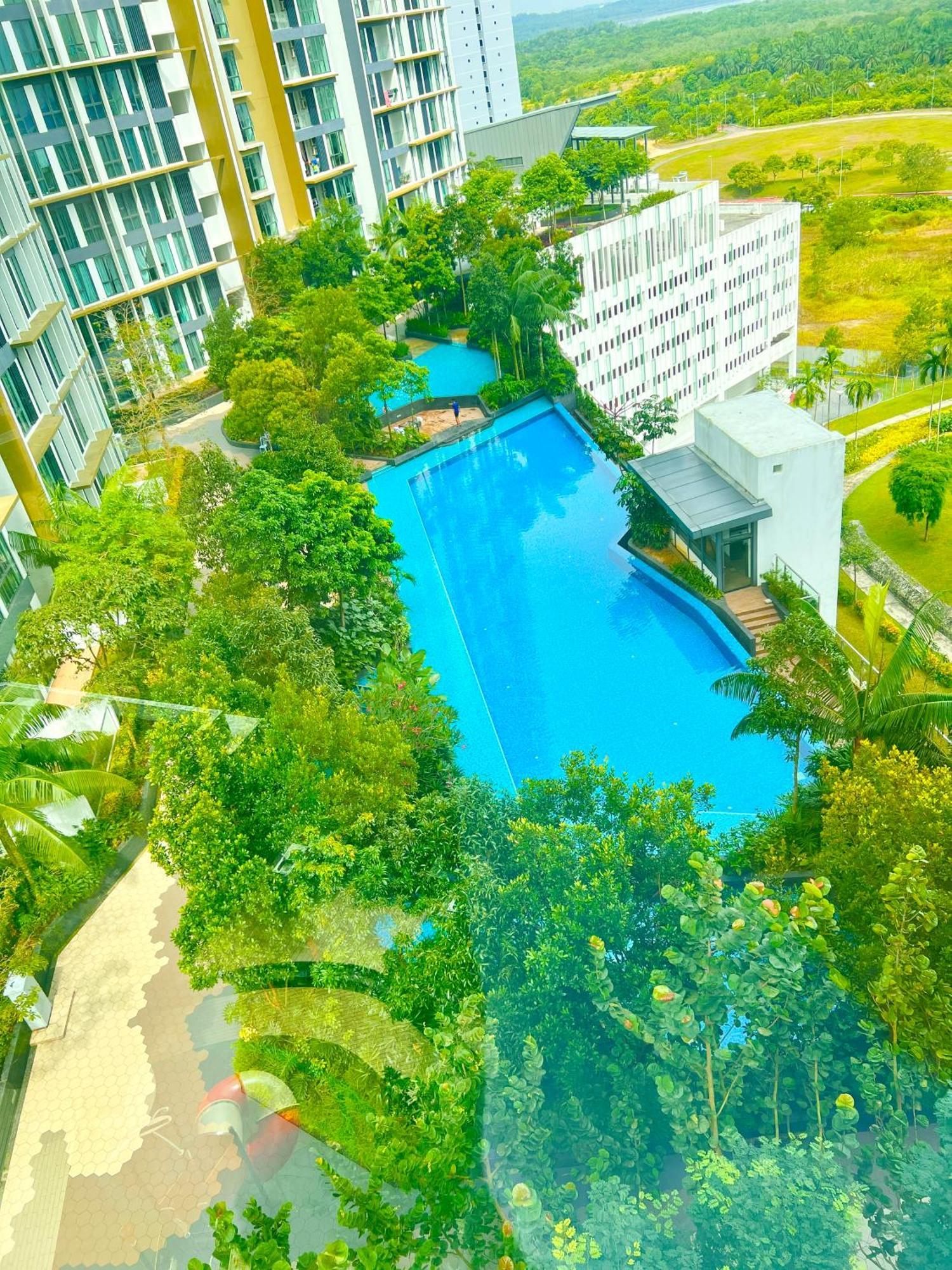 Legoland-Happy Wonder Love Suite-Elysia- Max8Pax-With Garden-Pool View 努沙再也 外观 照片