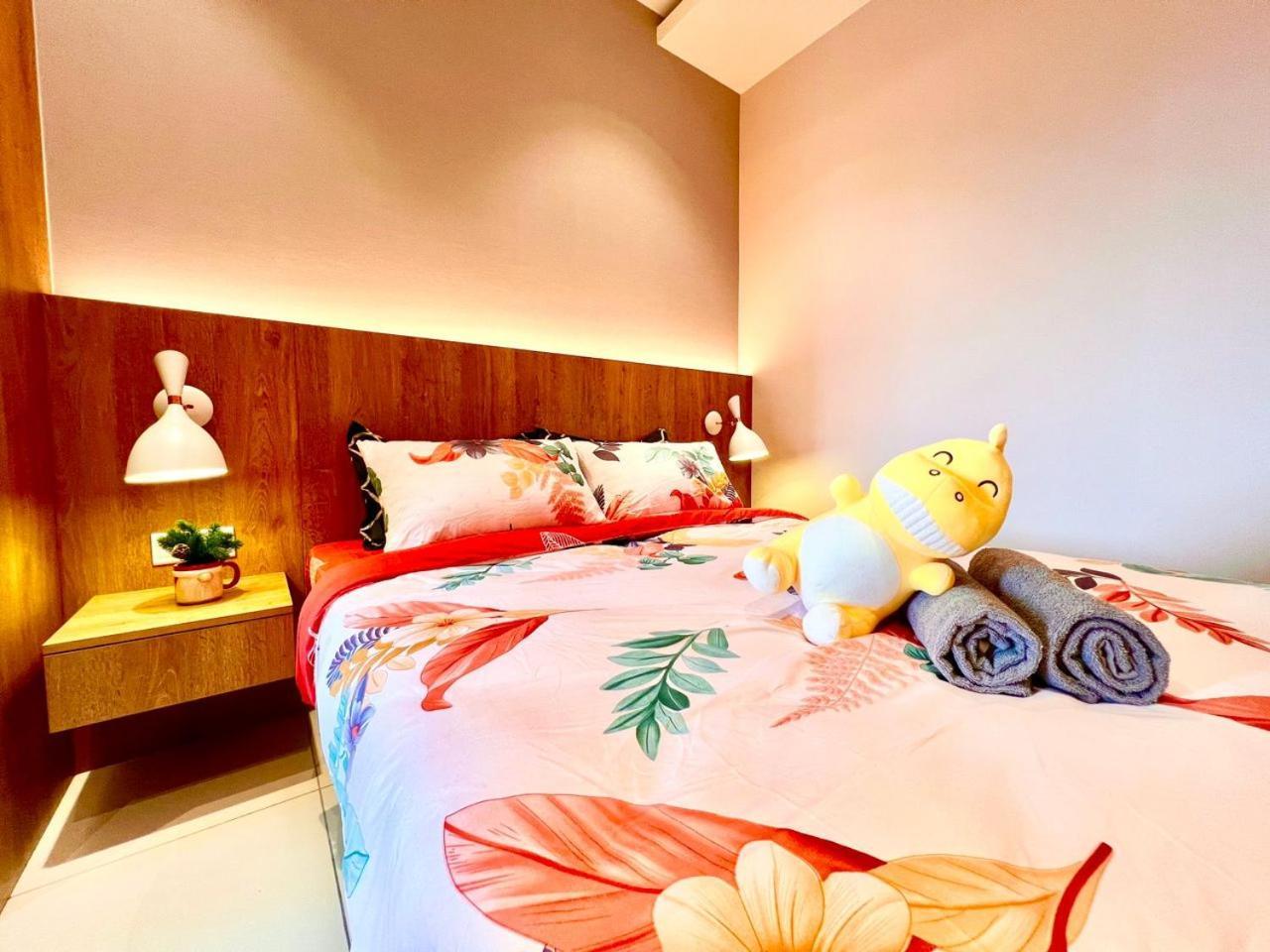 Legoland-Happy Wonder Love Suite-Elysia- Max8Pax-With Garden-Pool View 努沙再也 外观 照片